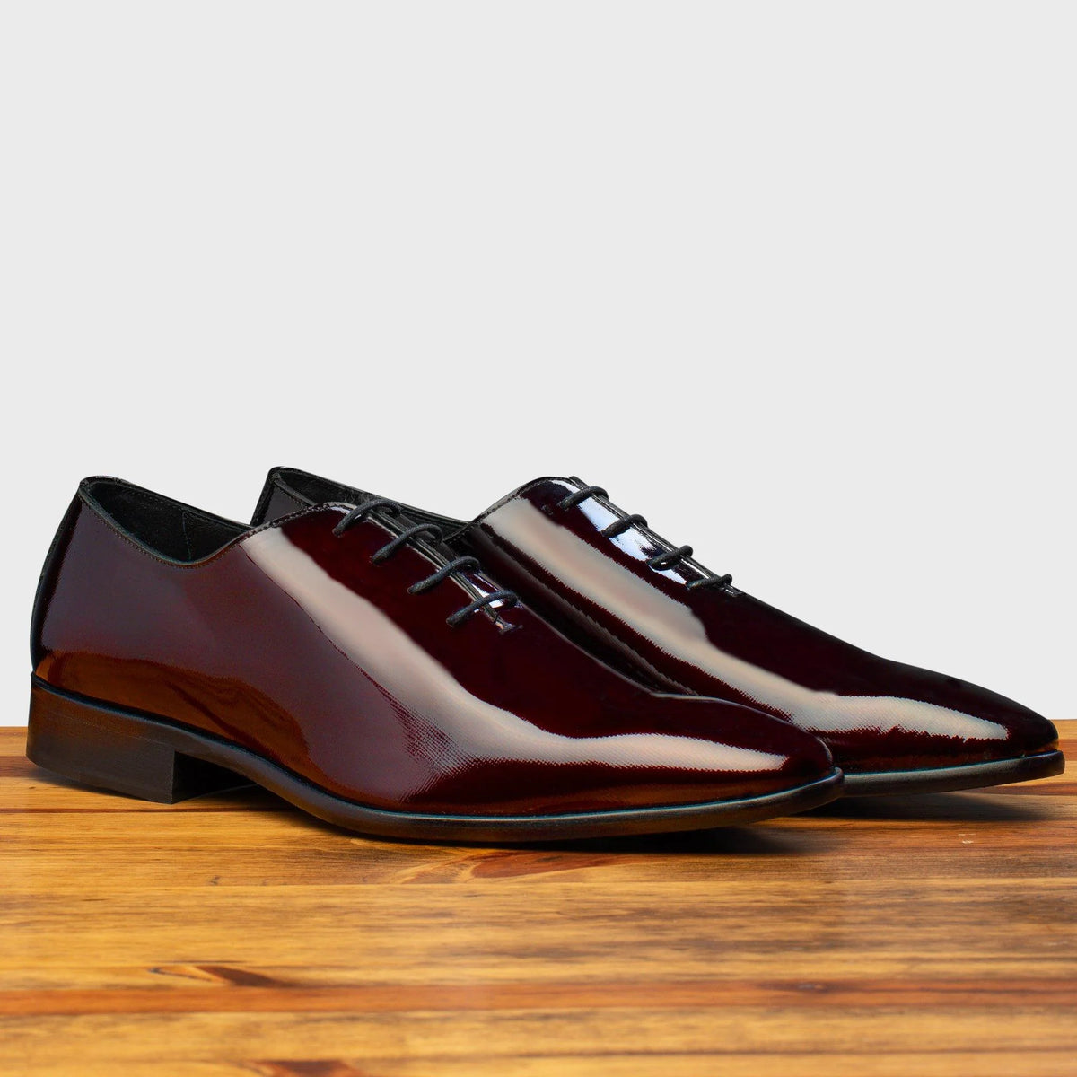 4870 Wholecut Lace-Up – Calzoleria Toscana (Burgandy)