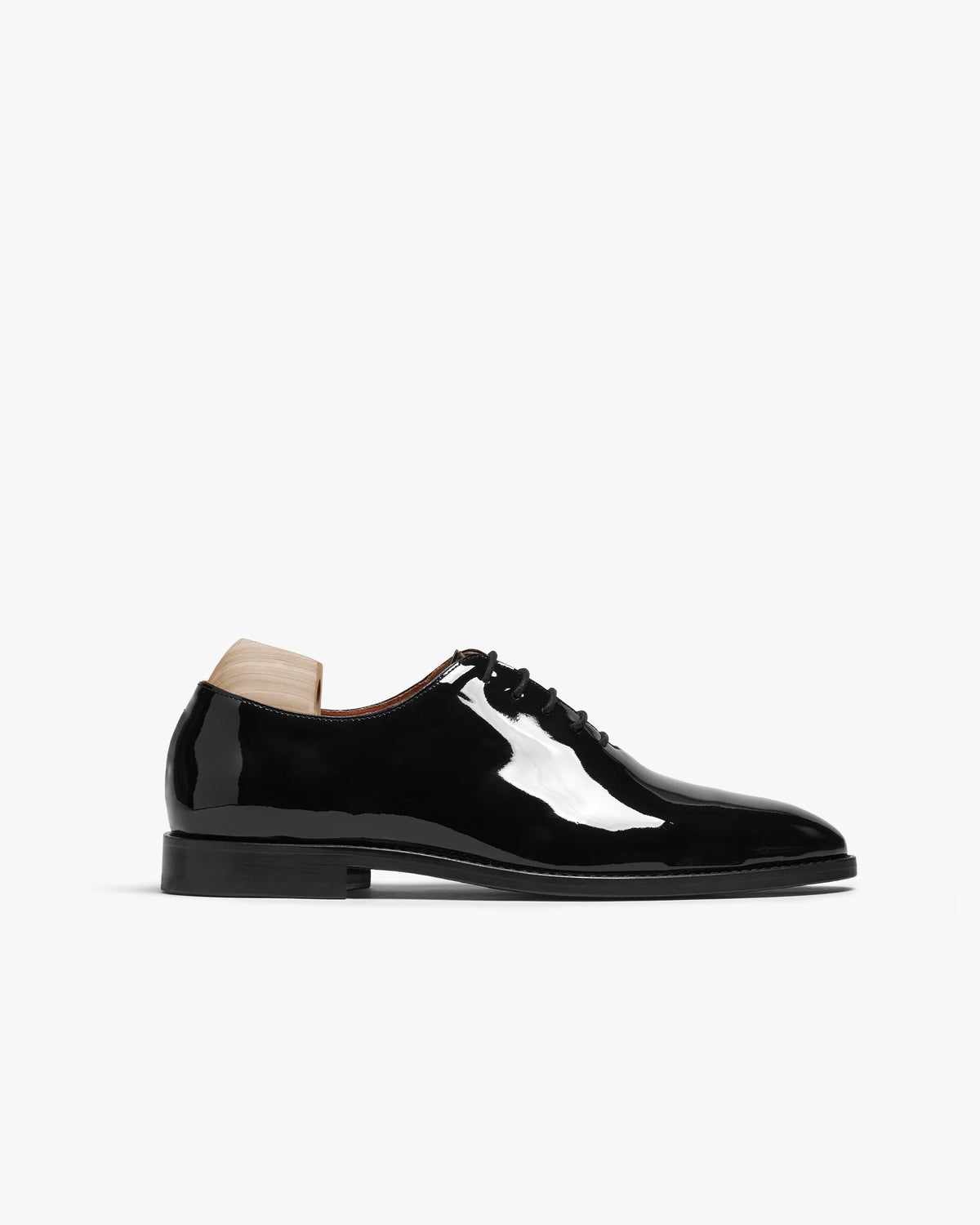 Drottningholm Black Patent Leather