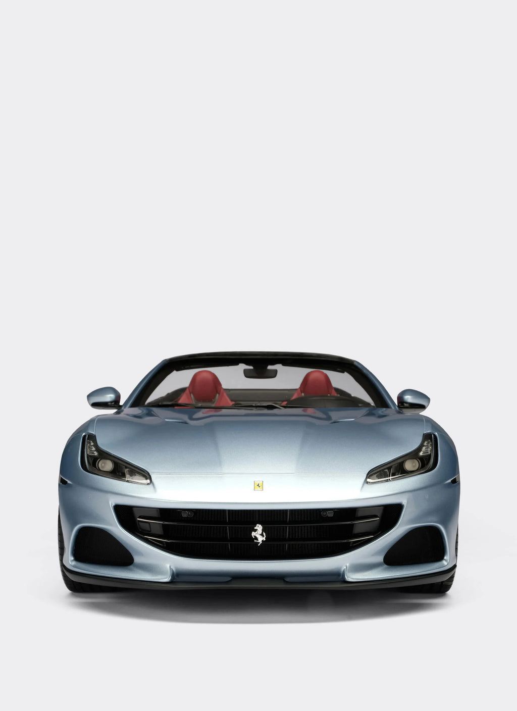 Ferrari Portofino M 1:8 scale model