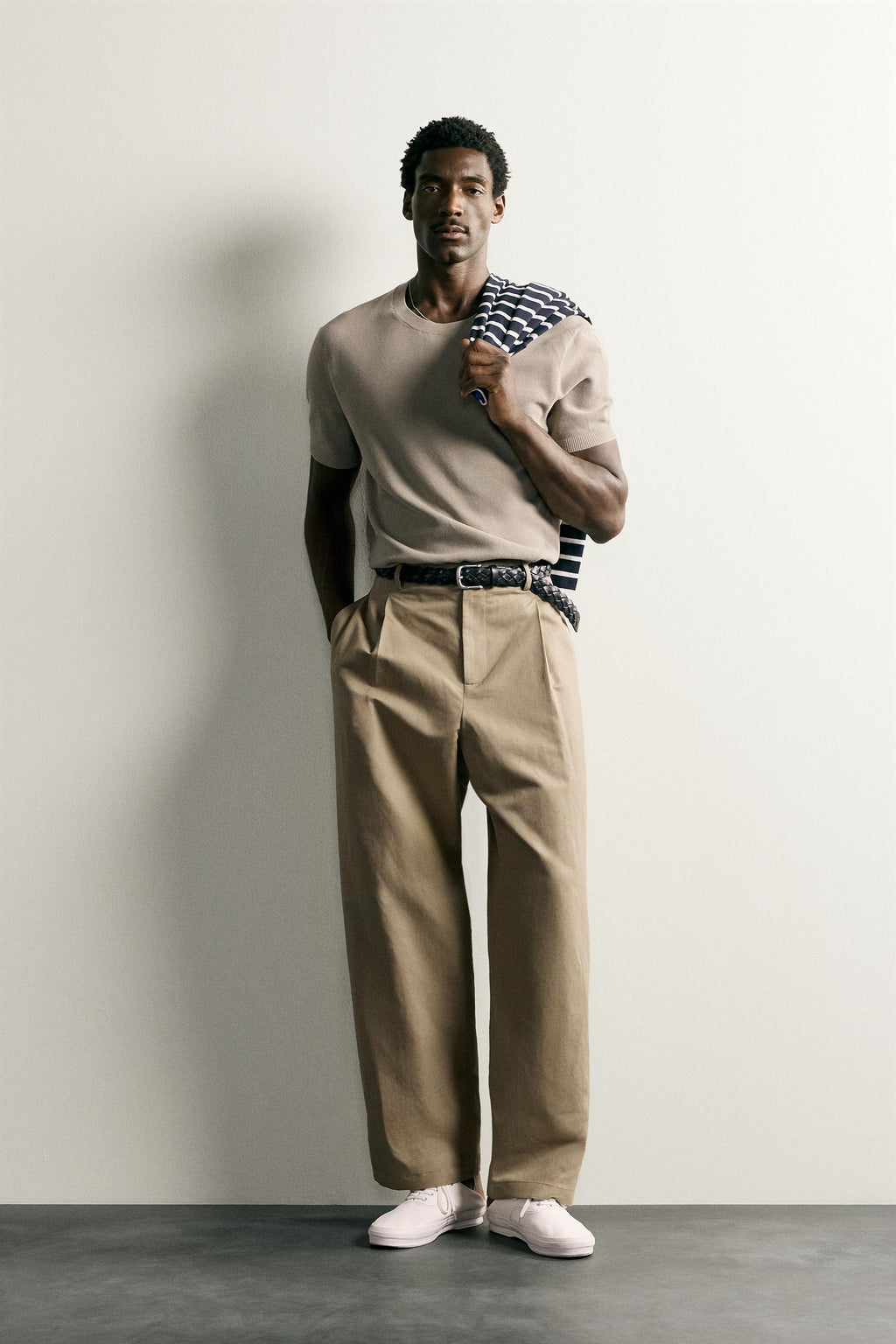 RELAXED FIT KNIT T-SHIRT