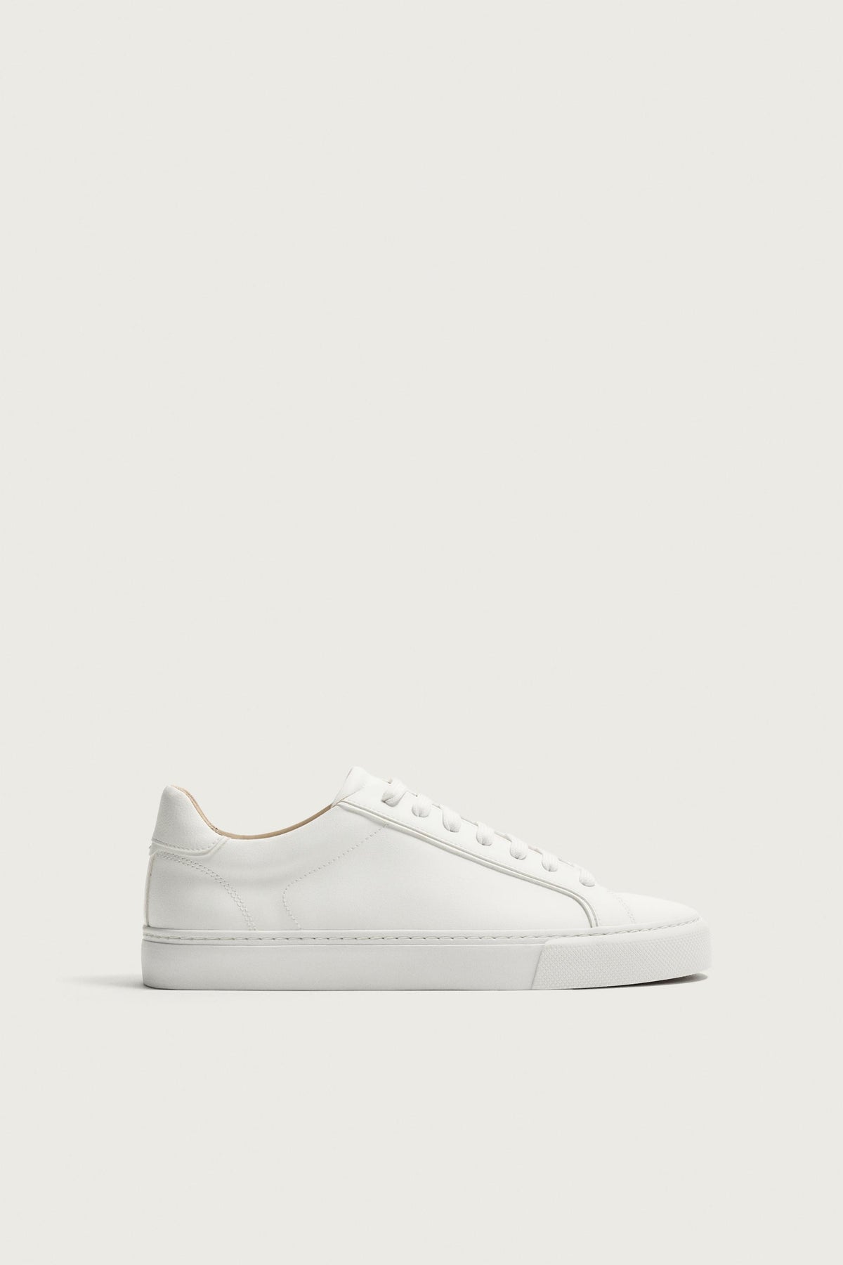 ZARA'S BASIC SNEAKERS (White)