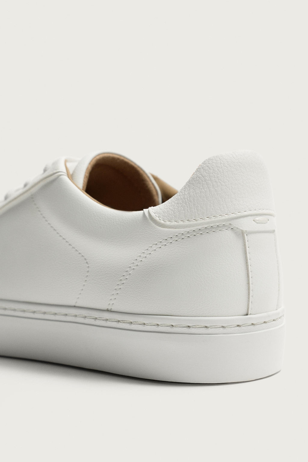ZARA'S BASIC SNEAKERS (White)