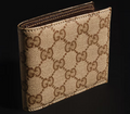 Gucci Essence Classic bi-fold wallet